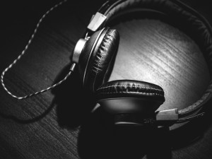 listen